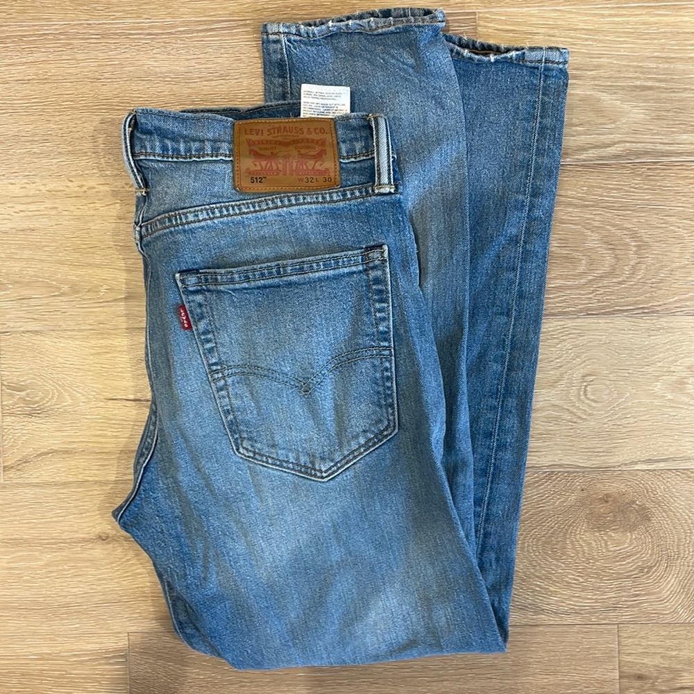 Levi’s Mens Light Wash Jeans, Size 32x 30, 512